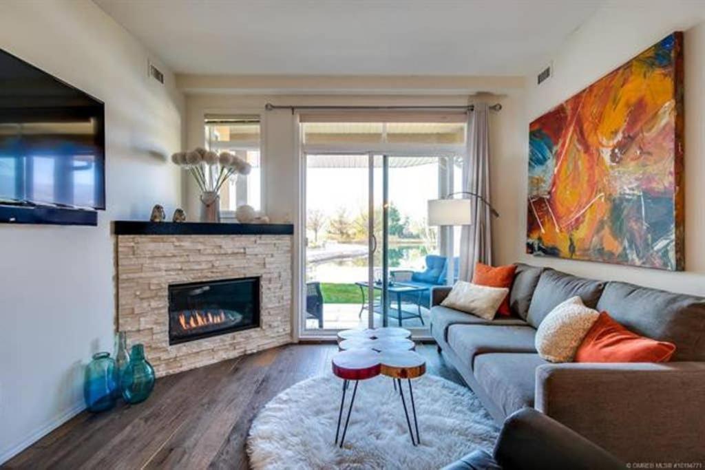 Tranquil Waterfront Condo Kelowna Exterior photo
